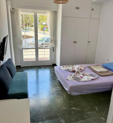 Palaia Fokaia Apartment | Sunshine Apartment