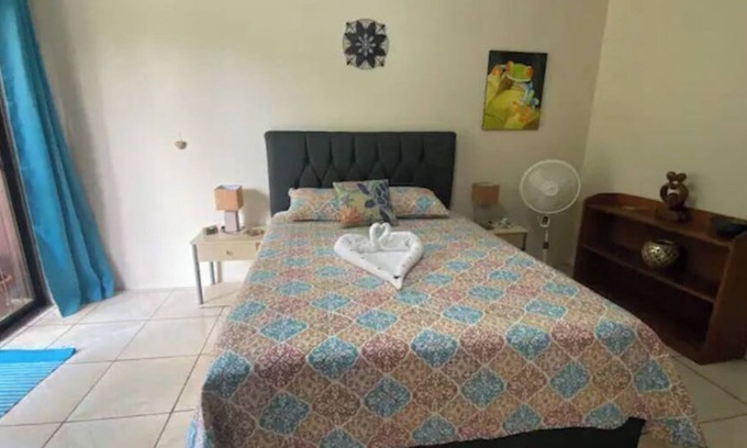 Barrio Pilo House | Sunshine House