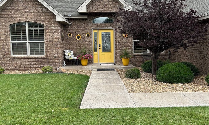 Clovis House | Sunshine Retreat with a game room, 4 bedrooms, and pet friendly.