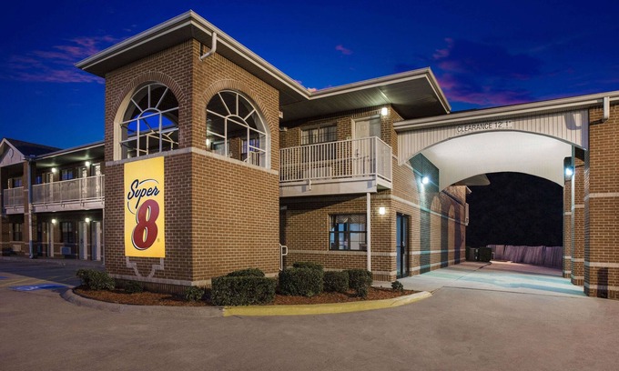 Cabot Hotel | Super 8 by Wyndham Cabot