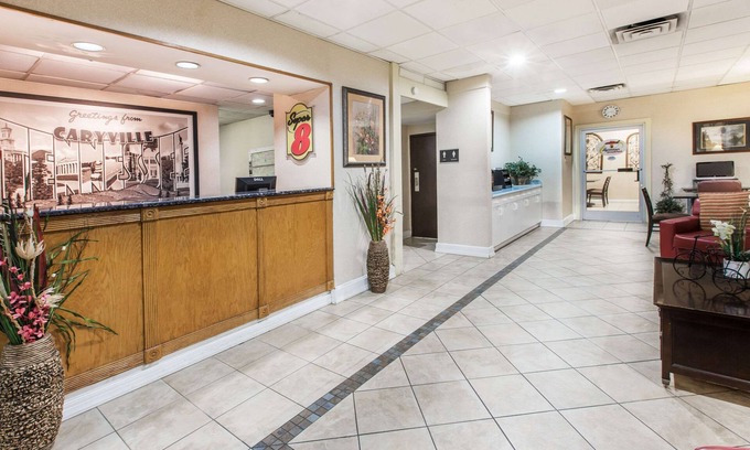 Caryville Hotel | Super 8 by Wyndham Caryville TN