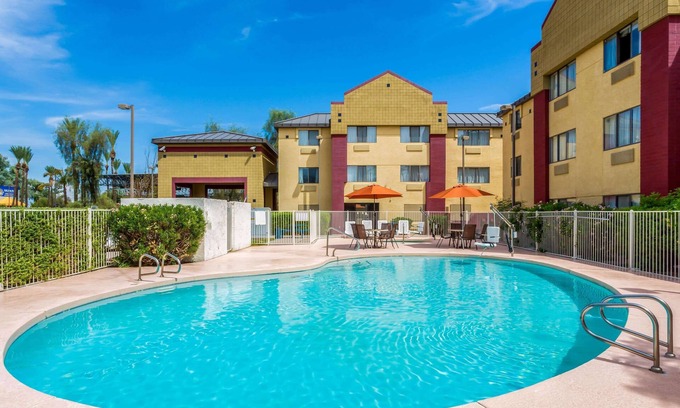 Mesa Hotel | Super 8 by Wyndham - Mesa/Gilbert