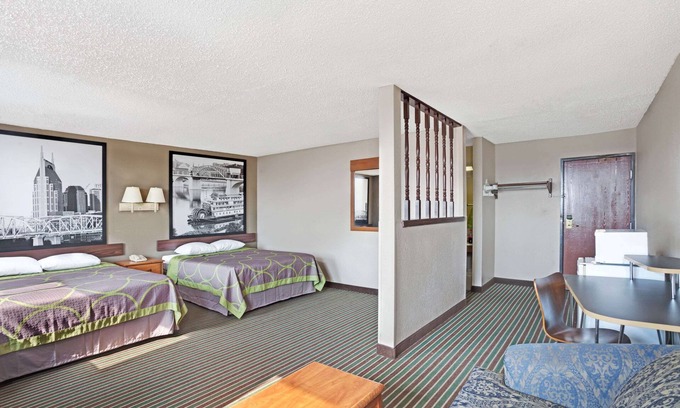 Talbot's Corner Hotel | Super 8 by Wyndham Nashville/Dntn/Opryland Area