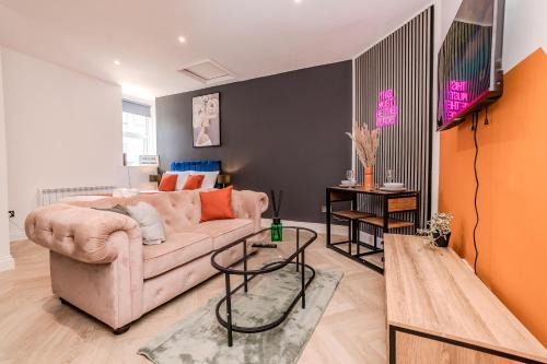Montpelier Apartment | Super Central Studio Next to Shopping center & Brighton Beach