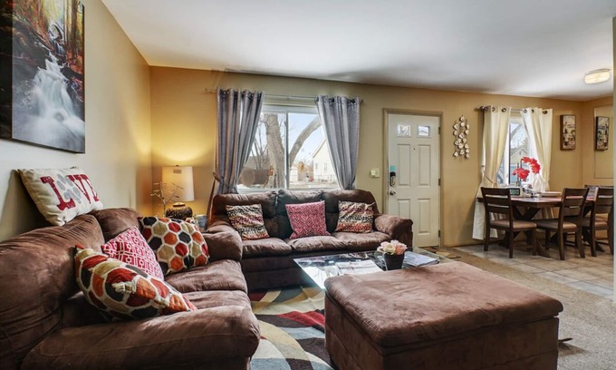 Ferndale House | Super cute & lovely home in Ferndale, MI