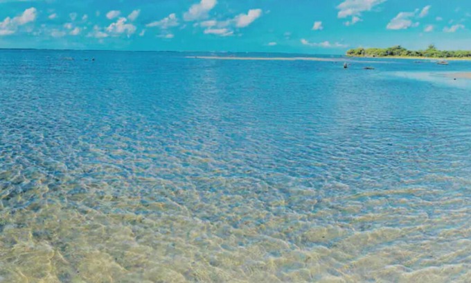 Eastern Honolulu House | Super Deal-Luxury 7BR Appx. 3000sf Home Minutes to Water!
