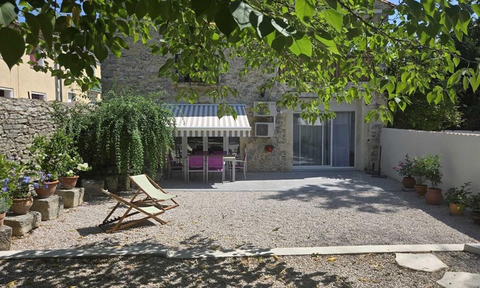 Saint-Bauzille-de-Montmel House | Superbe Maison de Village avec Jardin