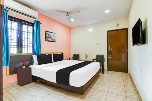 Visakhapatnam Hotel | Super Hotel O Akkayaplem Near Railway Station