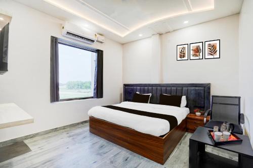 Varanasi Hotel | Super Hotel O Hanuman Gadi Formerly Alankar Lawn