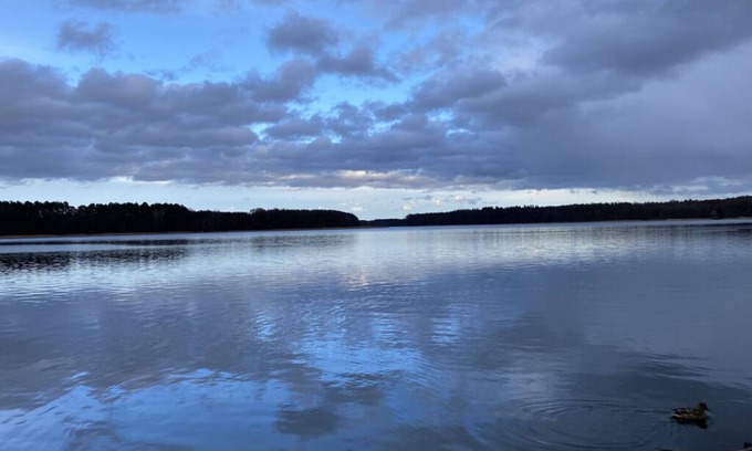 Postheim House | Super nice holiday home by the lake