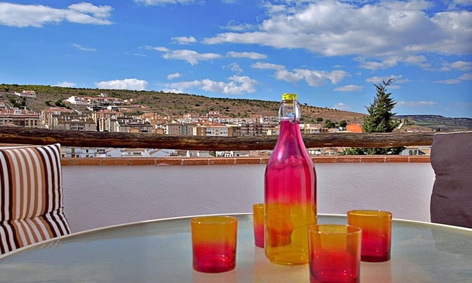 Alhama de Granada House | Super Pet Friendly Centrally Located House