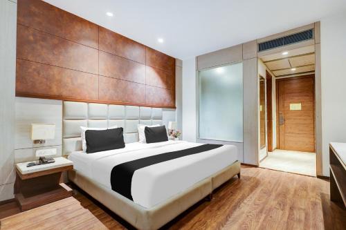 Chhatarpur Hotel | Super Townhouse Chhatarpur Near Metro Park