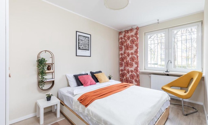 Nowe Miasto Apartment | SuperApart Ciasna 8a - Blisko Starego Miasta