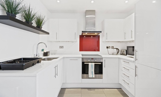 Stockwell Apartment | Superb 2 Bedroom Flat in Clapham