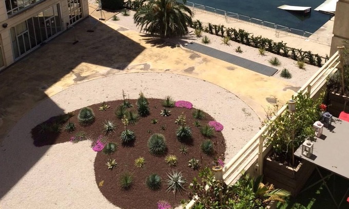 La Lironde Apartment | Superb apartment overlooking the lez