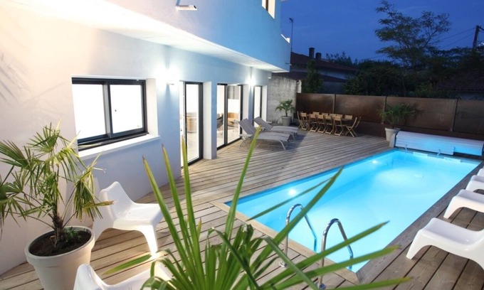 Pontaillac Villa | Superb Architect Villa 500 m Beach