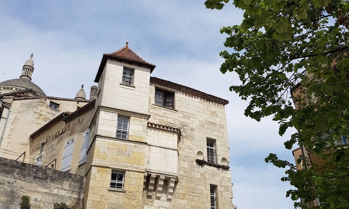 Perigueux Apartment | Superb Charming Apartment in the heart of Perigueux