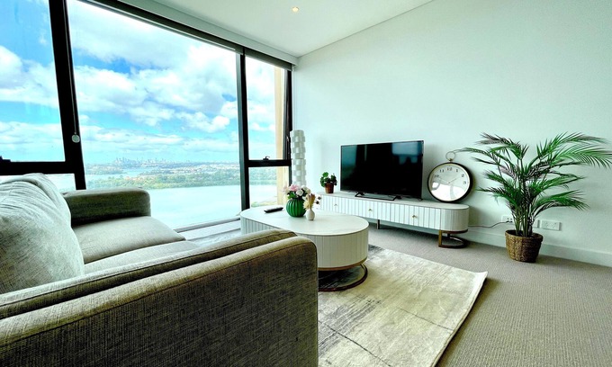 Rhodes Apartment | Superb Harbour bridge&City view