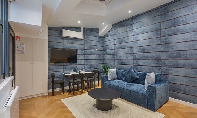 6th Arrondissement Apartment | Superb & New Apartment Saint Germain des Pres
