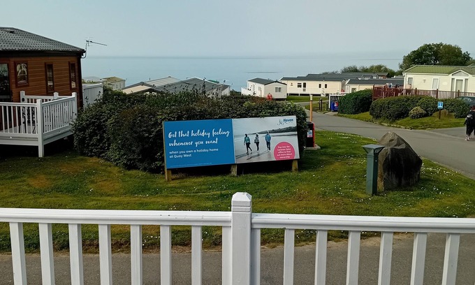 New Quay Ski Chalet | Superb position 2 bedroom Caravan Newquay Wales