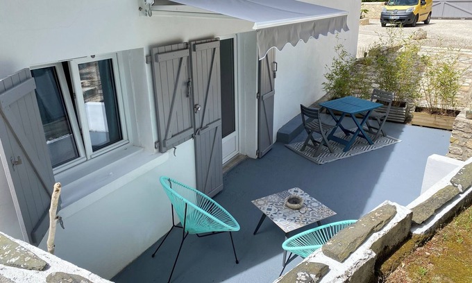 Saint-Georges-d'Oleron Apartment | SUPERB STUDIO ON OLERON ISLAND 100M FROM THE BEACH