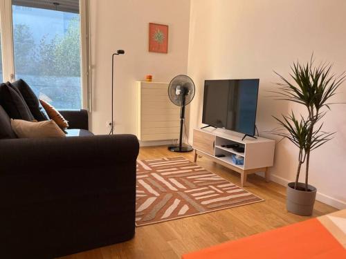Quartier Atlantis Apartment | Superbe Appart 2P pour 4 pers à 5 min TGV RER Orly