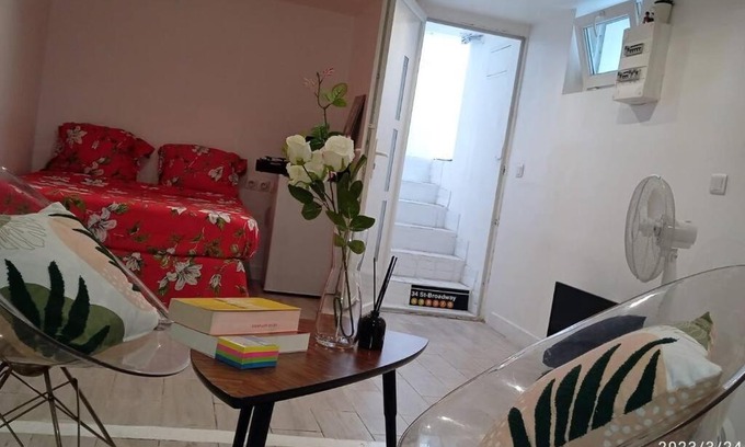 Avenir Parisien Apartment | Superbe et vaste Logement(F) avec WIFI Gratuit
