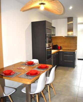 Arthes Apartment | Superbe T2 climatisé avec patio et jardin
