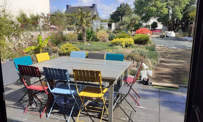 Penvins House | SUPERBLY RENOVATED AND DECORATED OLD HOUSE - SPACIOUS GARDEN