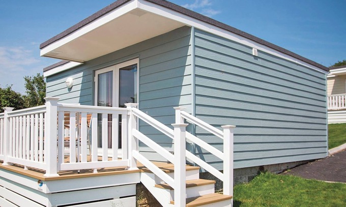 Bembridge Ski Chalet | Superior chalet with one double and one twin or bunk bed.