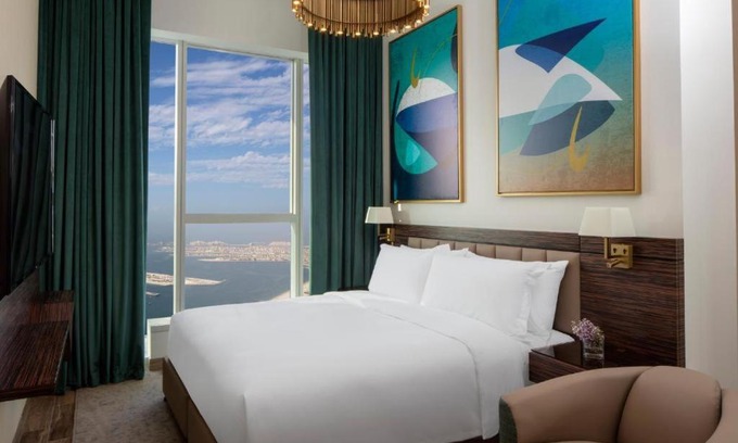 Dubai Media City Apartment | Superior Three Bedroom Apartment Near The Media Lounge Palm By Luxury Bookings