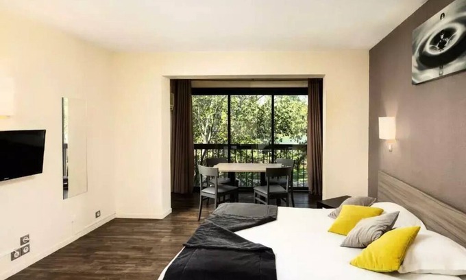 Arles Apartment | Superior-Zimmer für 2/4 Personen