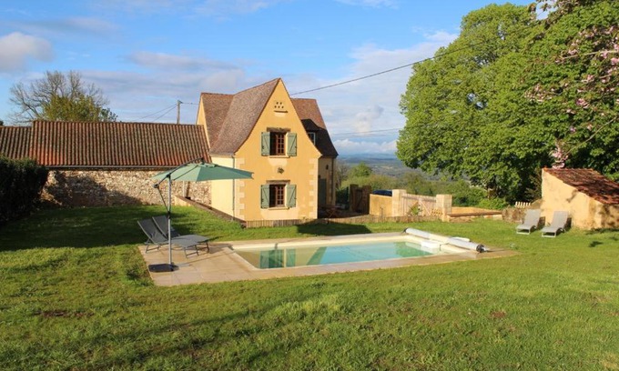 Domme House | 'Sur la colline'/ piscine chauffée, près de Sarlat