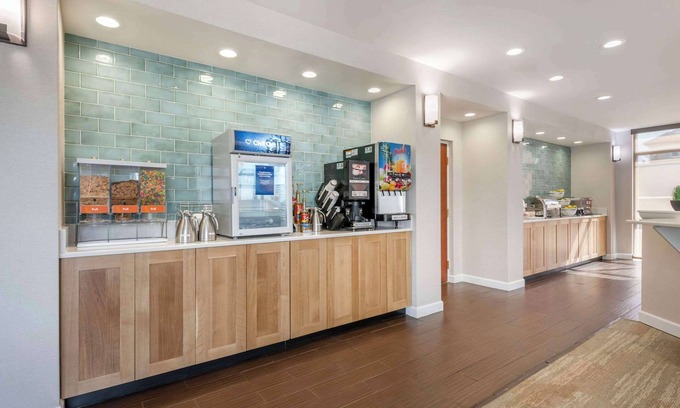 Fernandina Beach Hotel | Surf and Sand Fernandina Beach at Amelia Island, an Ascend Collection Hotel