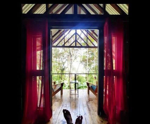Bocas del Toro Bed & Breakfast | Surf Break at Paunch