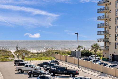 Jacksonville Beach House | Surf's Up