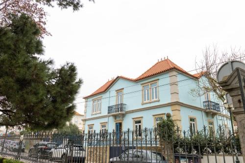 Parede Hostel | Surf & Sea Suites