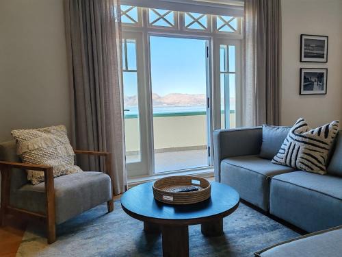 Muizenberg Apartment | Surfers Corner Luxury Penthouse