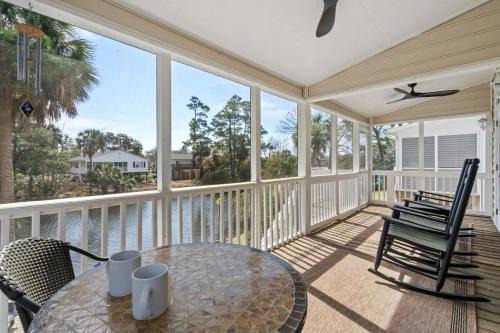 Surfside Beach House | Surfside Beach - Beach House Getaway
