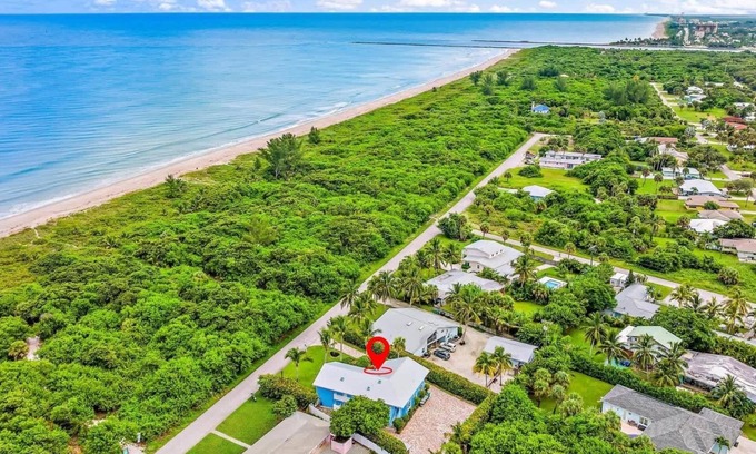 Fort Pierce Shores House | Surfside Beachfront Escape | Sleeps 8 + Pets