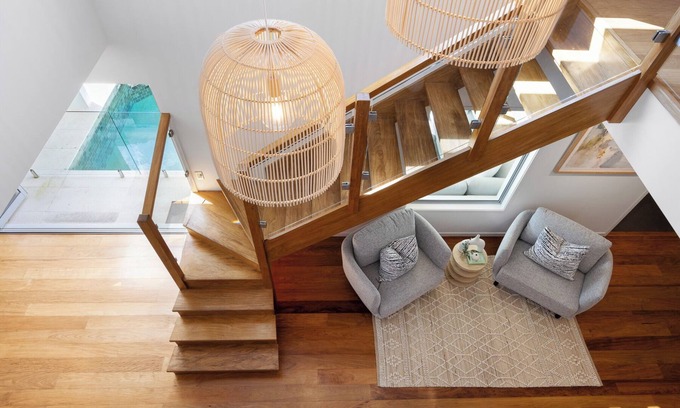 Mount Coolum House | Surfside Villa - walk to the beach