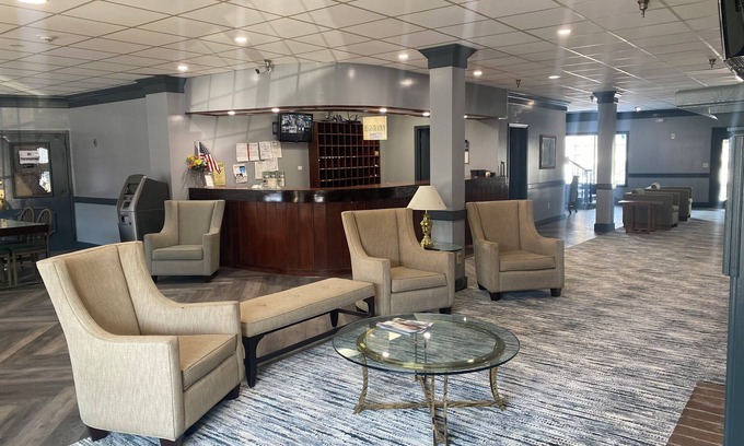 Ashland Hotel | Surrey Inn Ashland