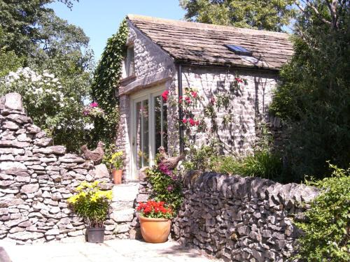 Chelmorton House | Swallow Barn