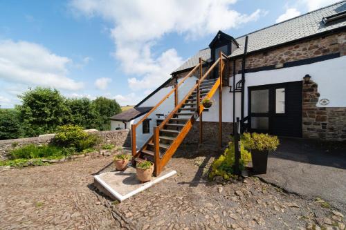 Littleham House | Swallow Cottage at Robin Hill 4