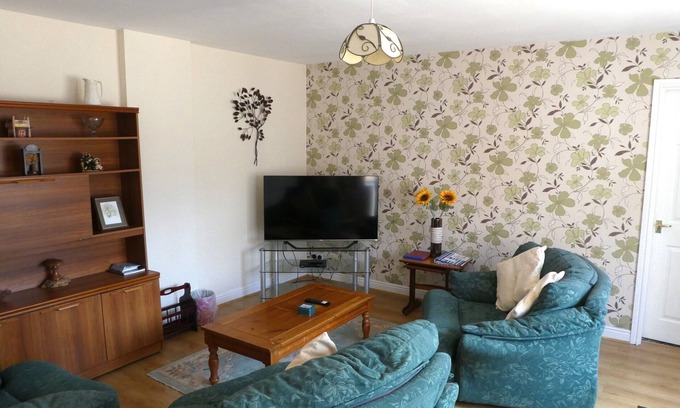 South Cockerington Cottage | Swallow Cottage at West View