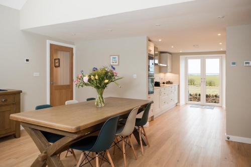 Berwick-upon-Tweed House | Swallow's Nest, farm get away with hot tub