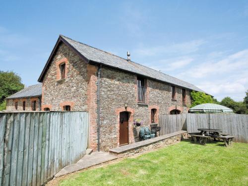 Bideford House | Swallows Cottage