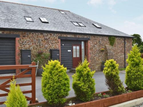 Holsworthy House | Swallows Nest Stanbury Wharf