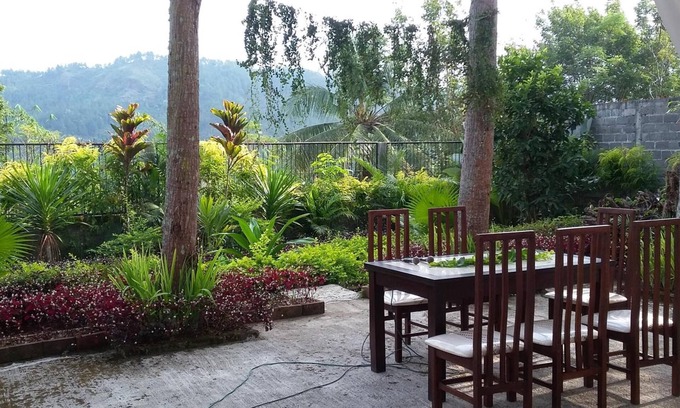 Mulyosari Hotel | Swaloh Hill Resort