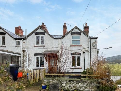 Corwen House | Swan Cottage